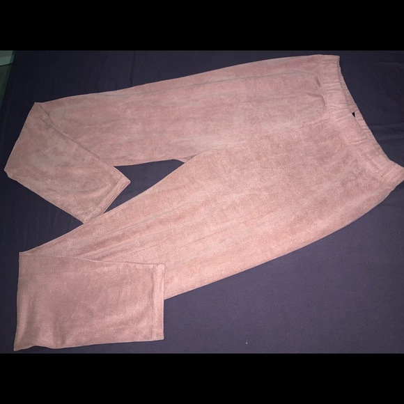 High Waisted Suede Leggings - Picture 9 of 11